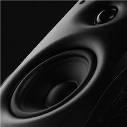 惠威D1010-IV 桌面Hi-Fi的經典之選，詮釋純粹立體聲魅力