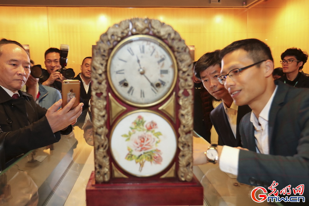 過年回家了，公司發(fā)給你的年會獎品都賣出去了嗎？
