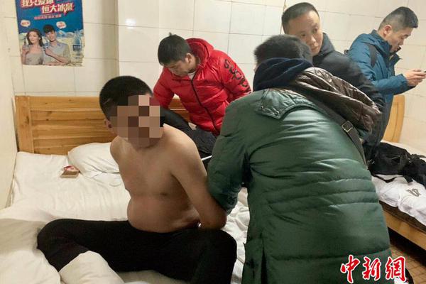 Mr.A 男士 英倫風 真皮切爾西靴 149.9元包郵